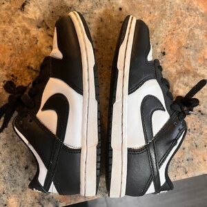 Nike dunk low. Size 12.5c